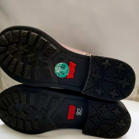 Levi boots - Picture 3 of 3